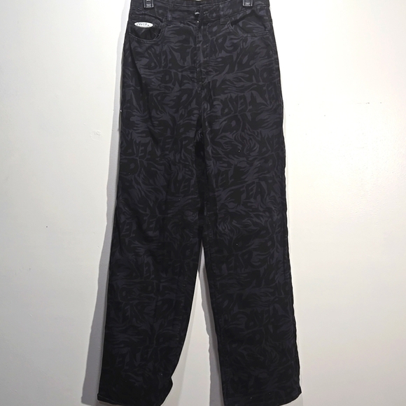 H&M X No Fear Loose Fit Twill Trousers No Fear Graphic Print 6 - Picture 2 of 16
